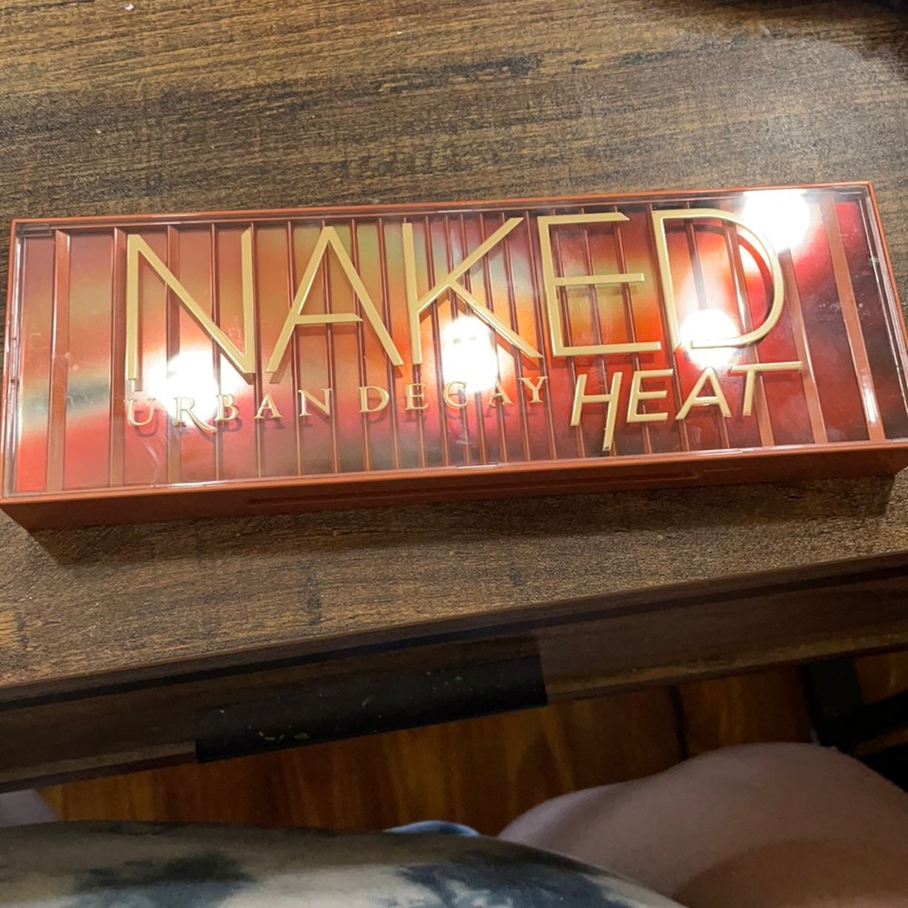 Urban Decay Naked Heat